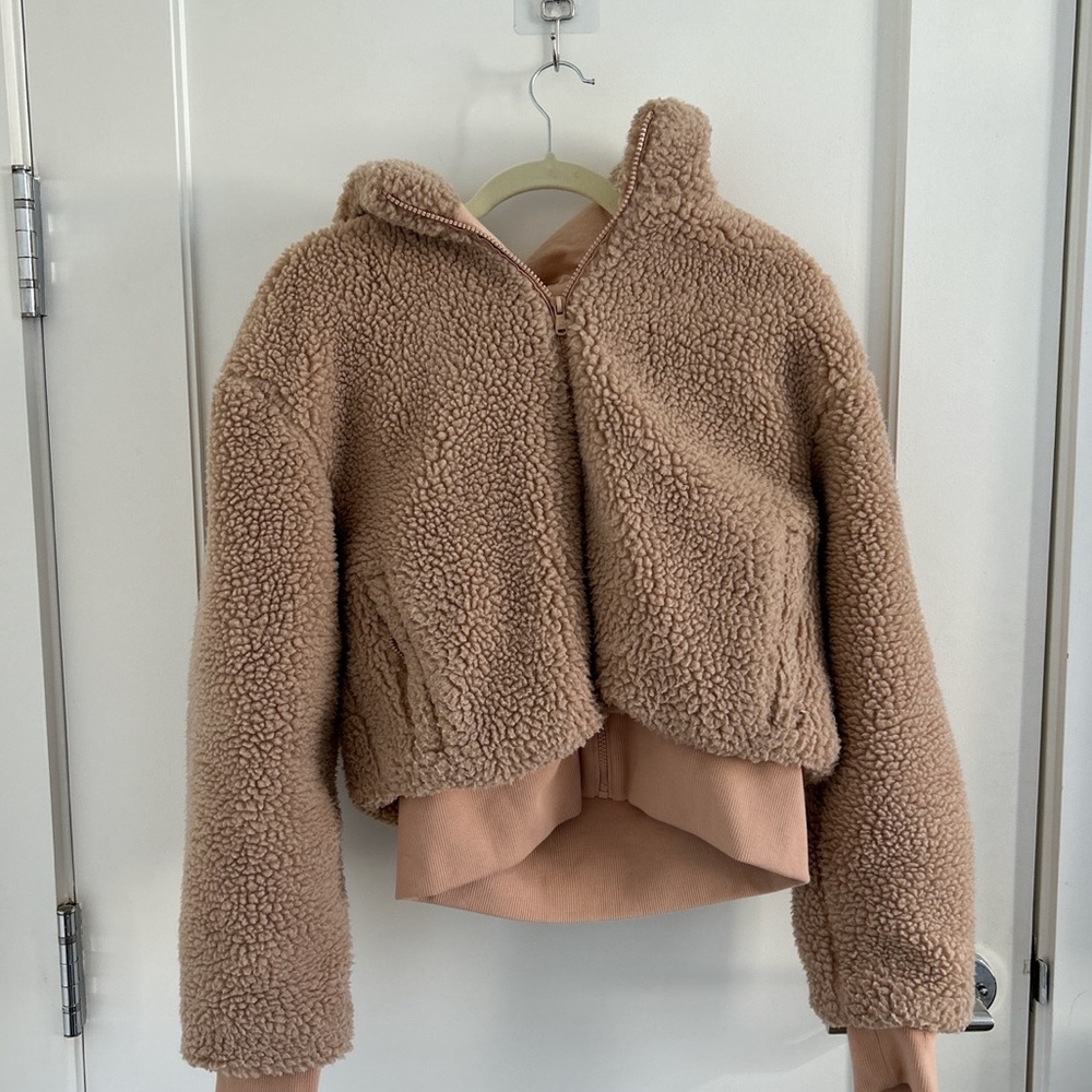 Fabletics Summit Teddy Jacket